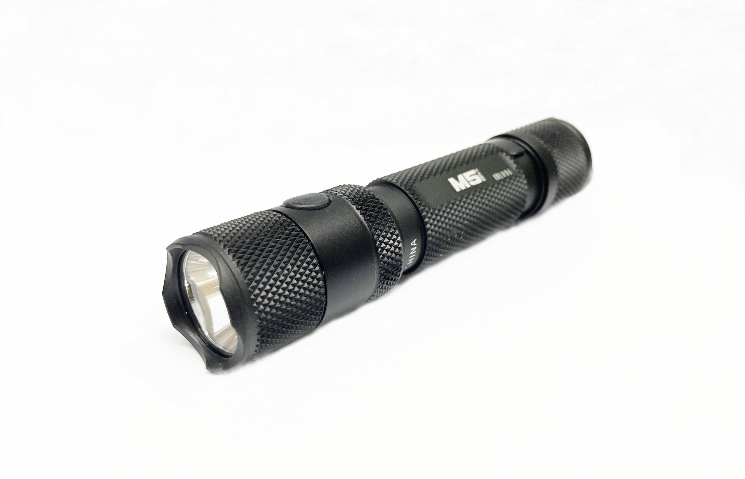 Linterna Powertac M5 1300 Lumens Linterna Powertac M5 1300 Lumens
