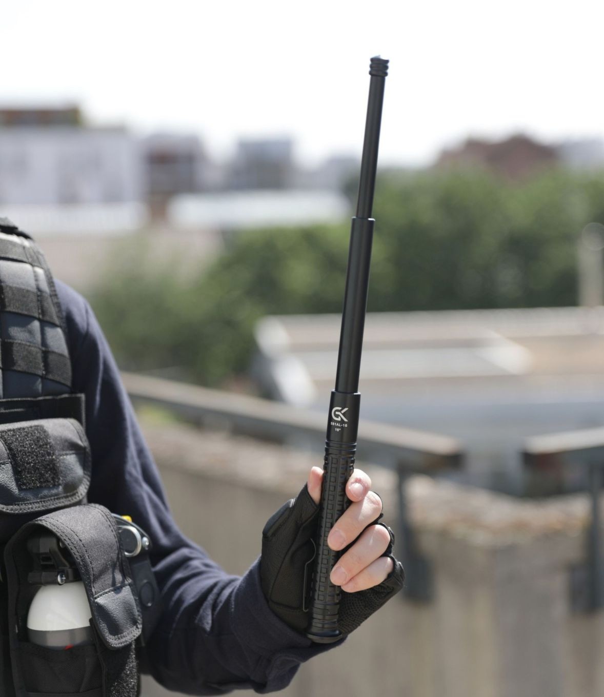 Defensa extensible GK 580 en aluminio 21" Defensa extensible GK 580 en aluminio 21"