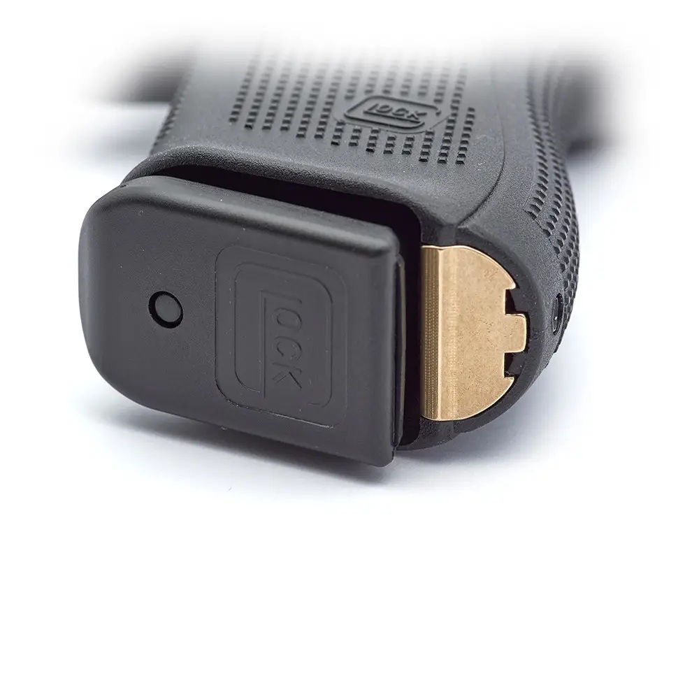eemann-tech-heavy-brass-feed-grip-plug-for-glock-17-gen4-5 (1)